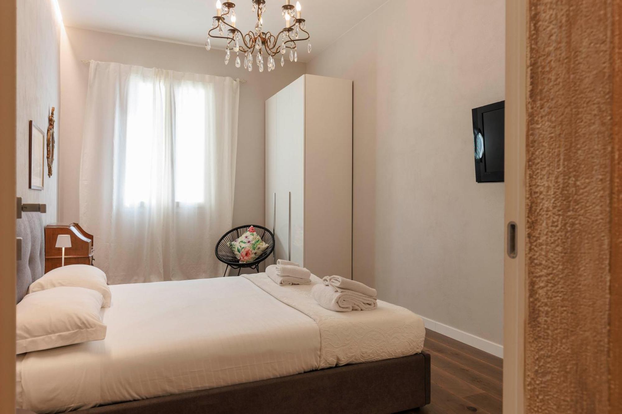 Torrigiani Charming Apartment Florencja Zewnętrze zdjęcie